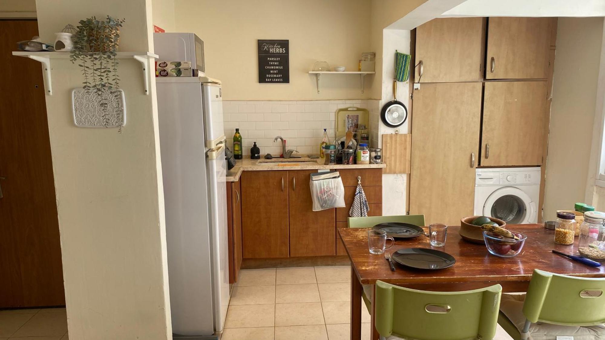 Appartamento דירה יפיפיה! מיקום מעולה! אוניברסיטת בן גוריון, סורוקה, שוק, פארק! Beersheba Esterno foto