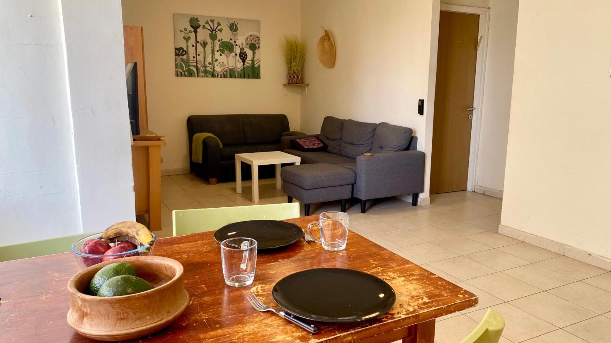 Appartamento דירה יפיפיה! מיקום מעולה! אוניברסיטת בן גוריון, סורוקה, שוק, פארק! Beersheba Esterno foto